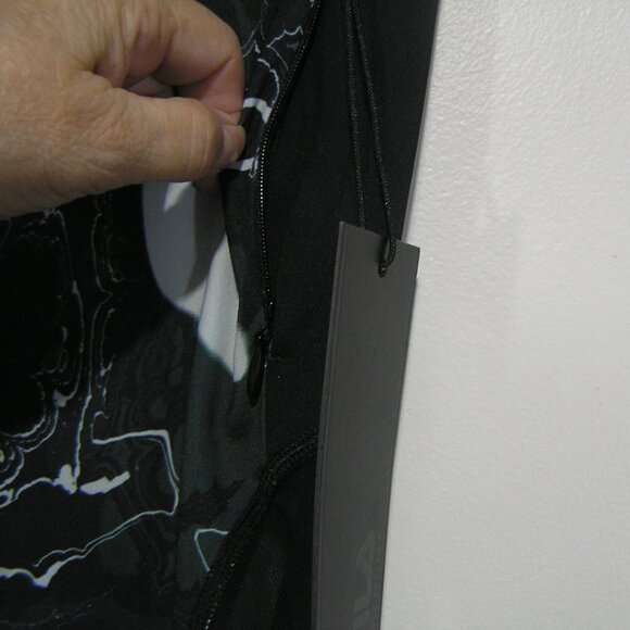 FILA FORZA BUTT LIFT COMPRESSION LEGGINGS - Picture 10 of 11